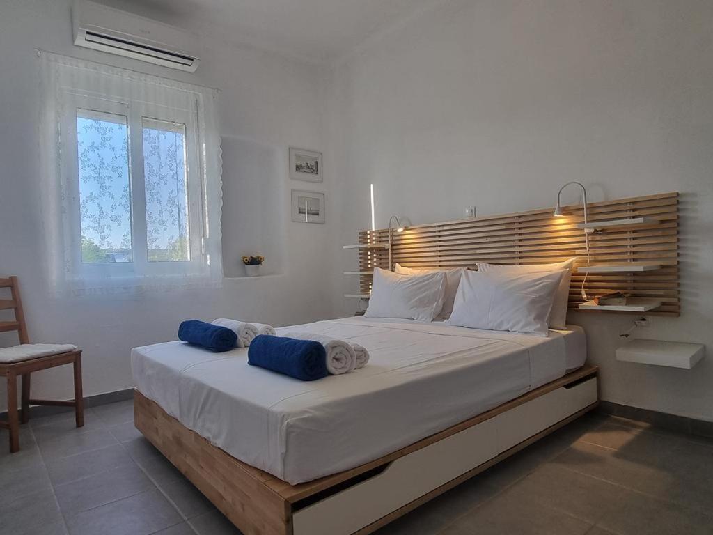 Sea Breeze Villa *